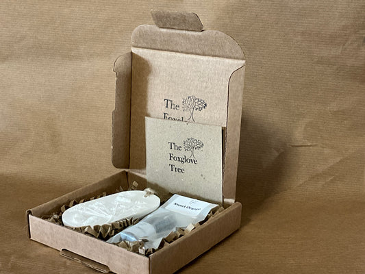 Botanical Cast fragrance diffusers