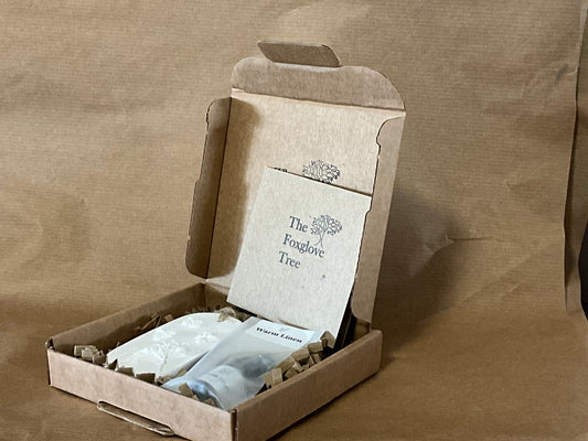 Botanical cast fragrance diffuser