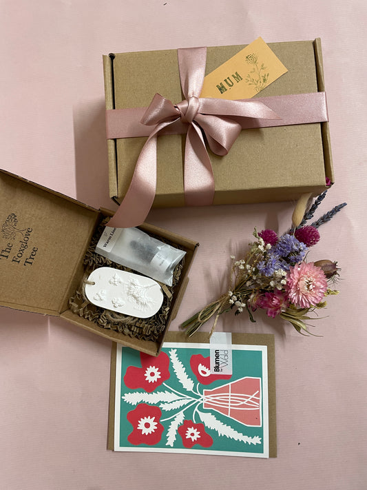 Mothers’ Day Gift Box